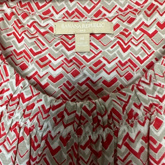 Cute summer top - Picture 2 of 2